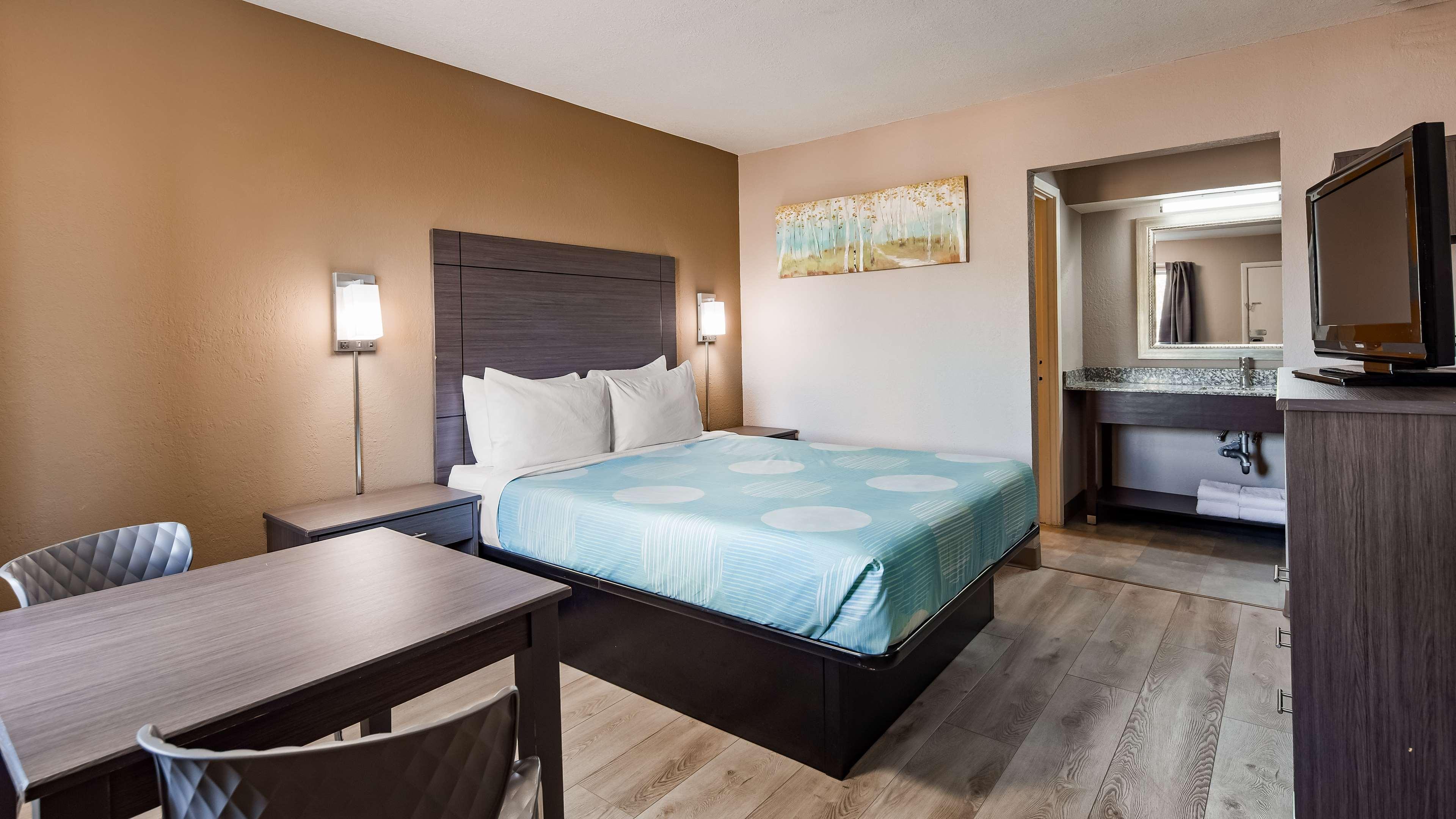 Surestay Hotel By Best Western Olathe Bagian luar foto