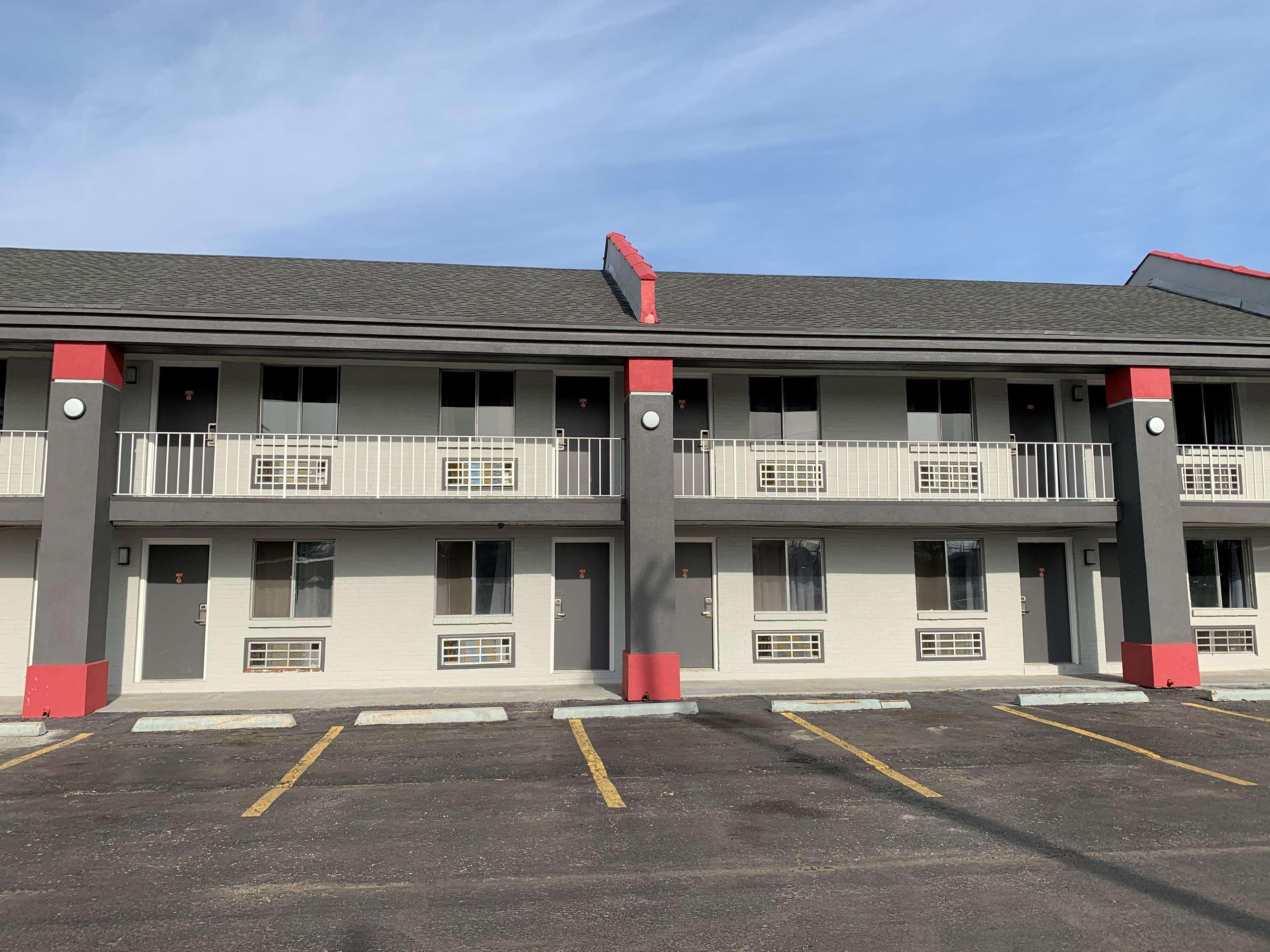 Surestay Hotel By Best Western Olathe Bagian luar foto