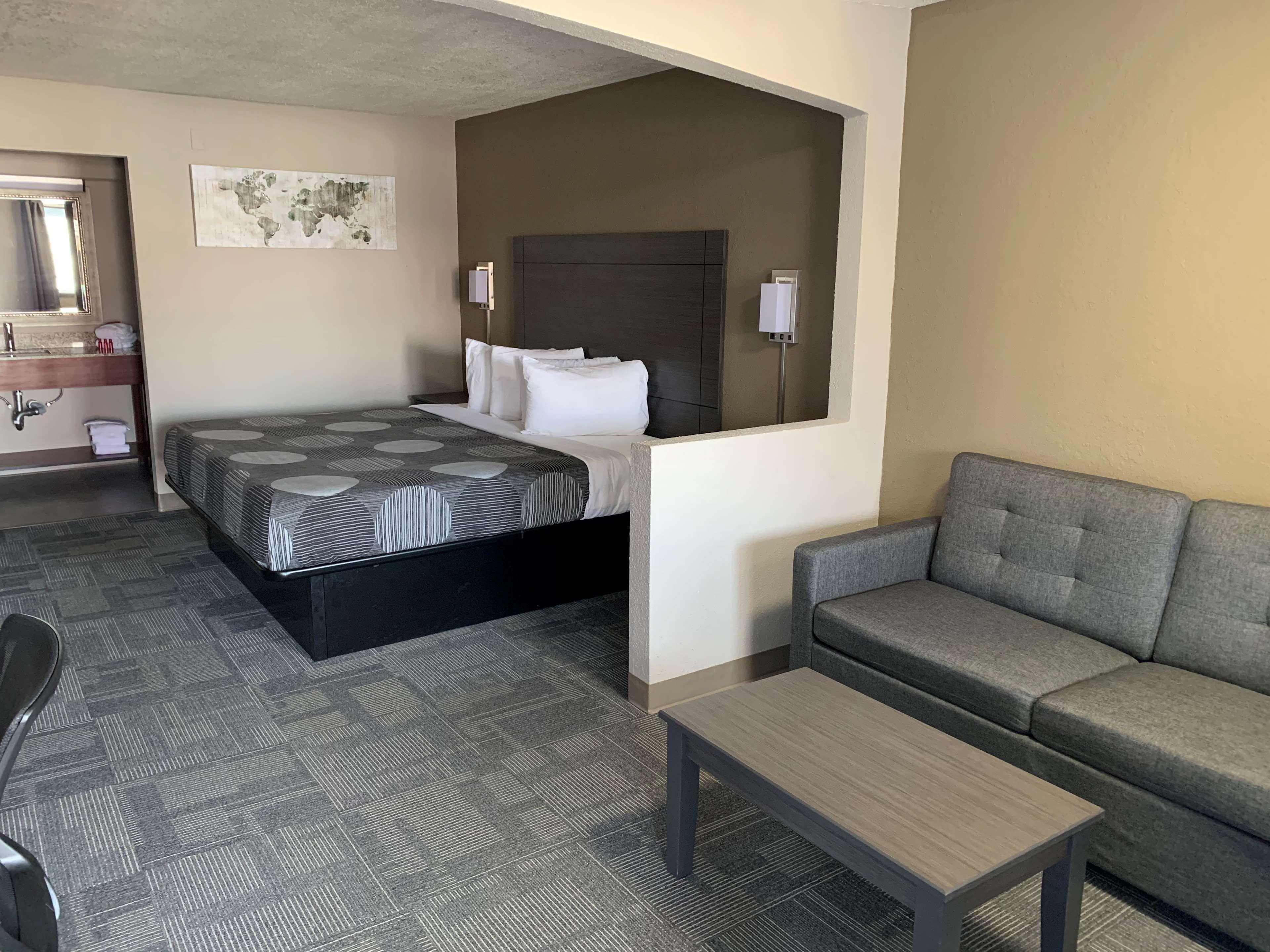 Surestay Hotel By Best Western Olathe Bagian luar foto