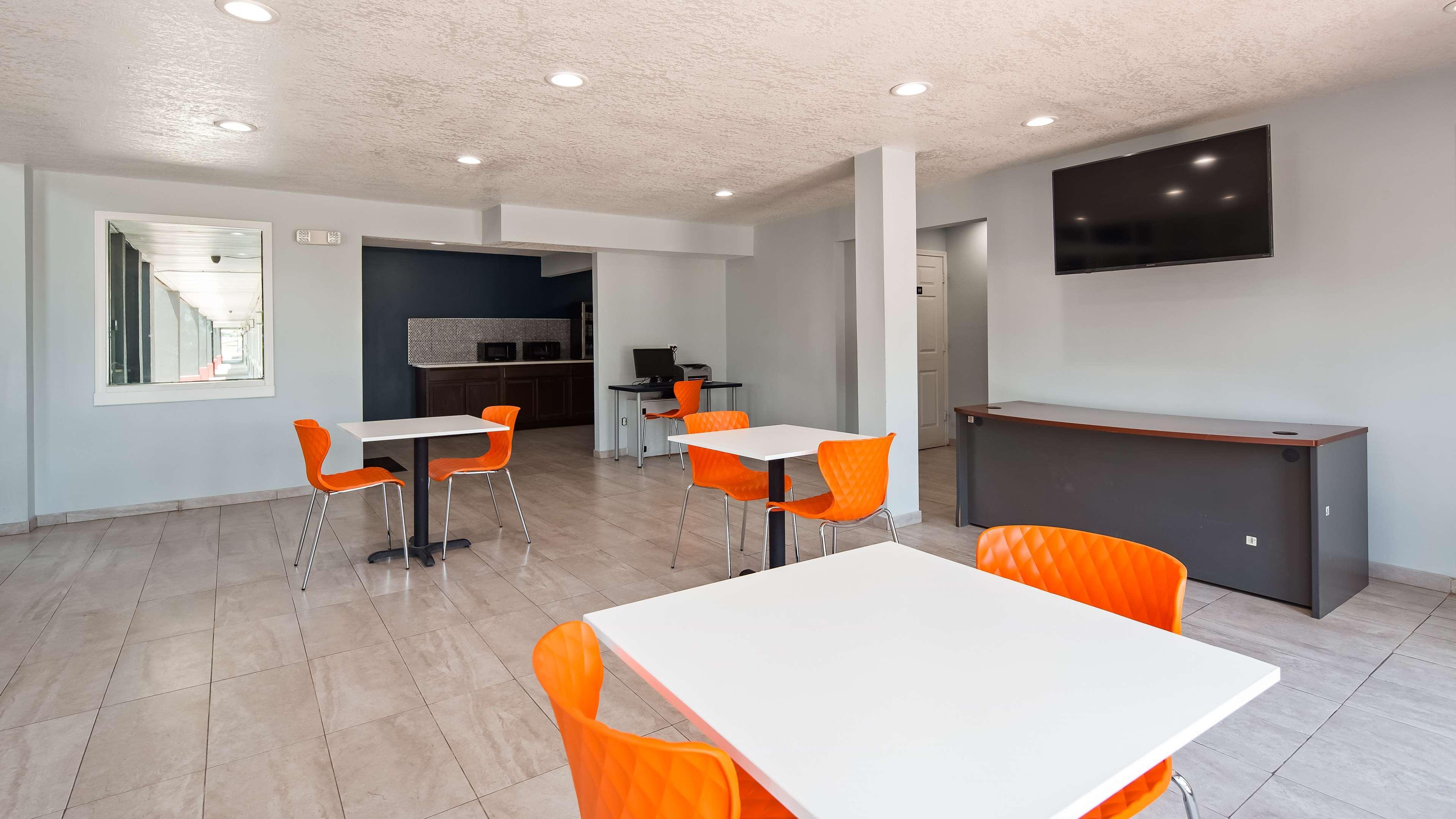Surestay Hotel By Best Western Olathe Bagian luar foto